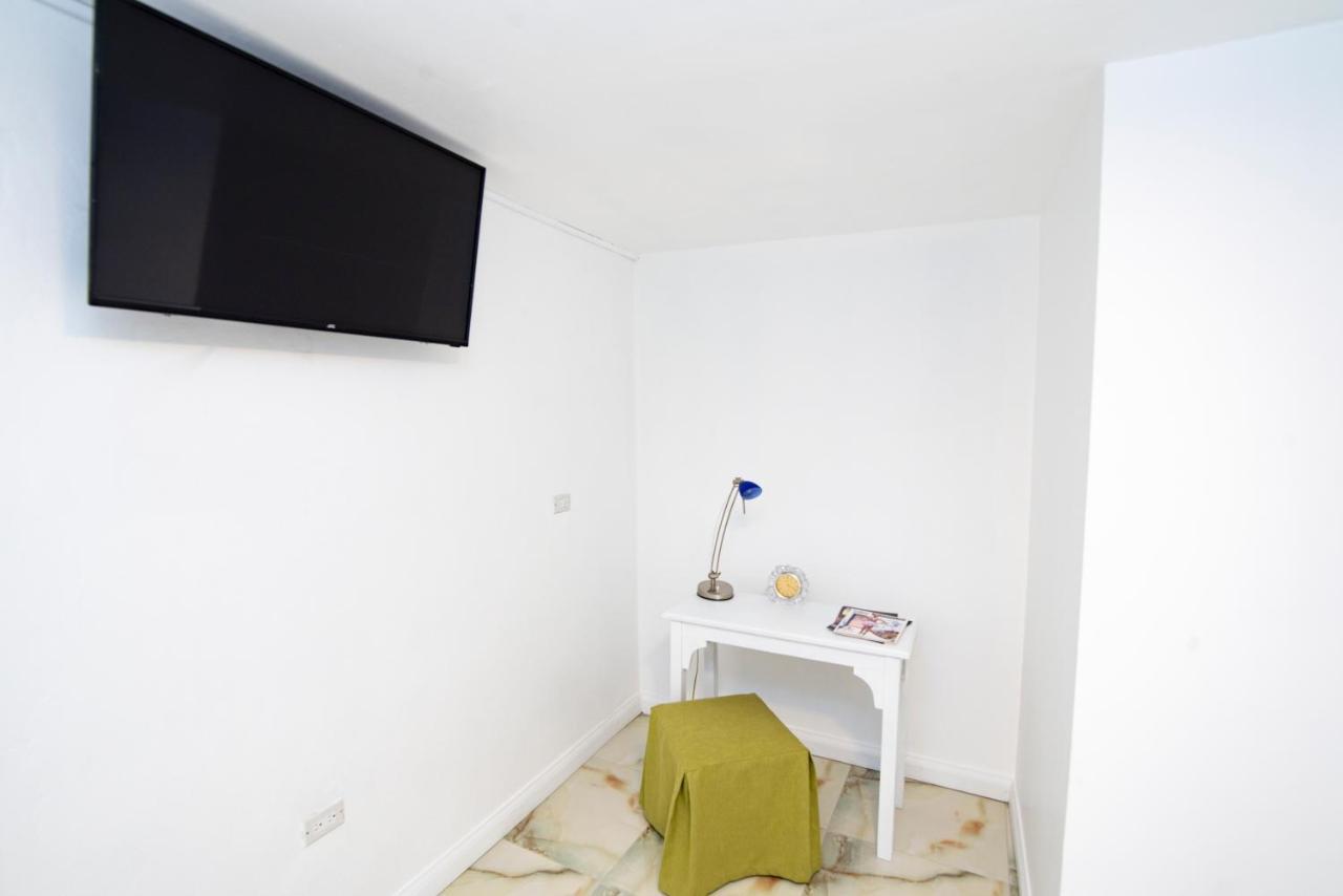 Pulse Rooms At Trafalgar Kingston Dış mekan fotoğraf